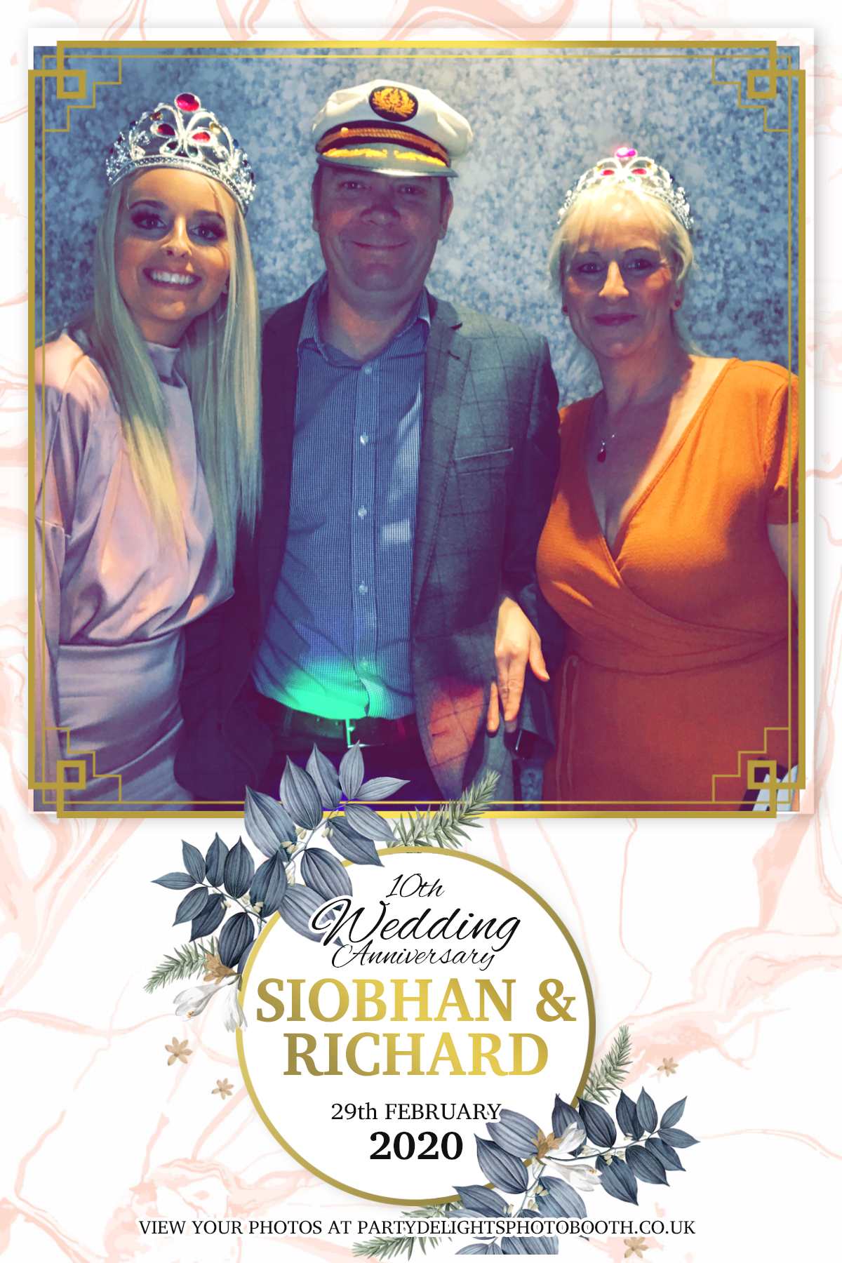 Siobhan and Richards Vow renewal  | View more photos from the event at gallery.partydelightsphotobooth.co.uk/u/PartyDelightsPhotoBooth/Siobhan-and-Richards-Vow-renewal
